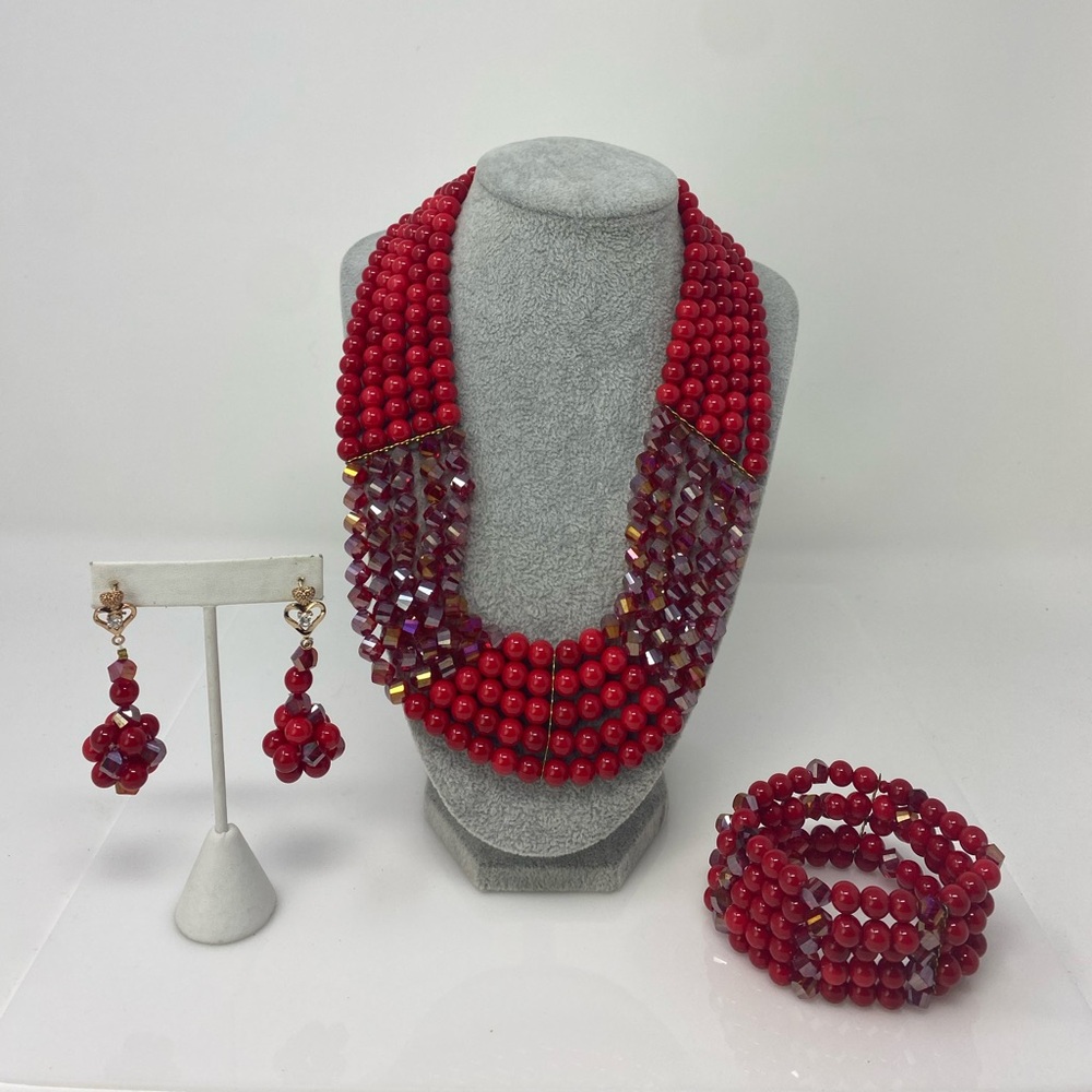 Elegant Red Beaded Jewelry Set